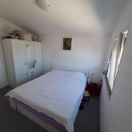 Ministar I Grofica Apartment Dugi Rat